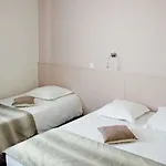 Nord-hotel 2* Lille